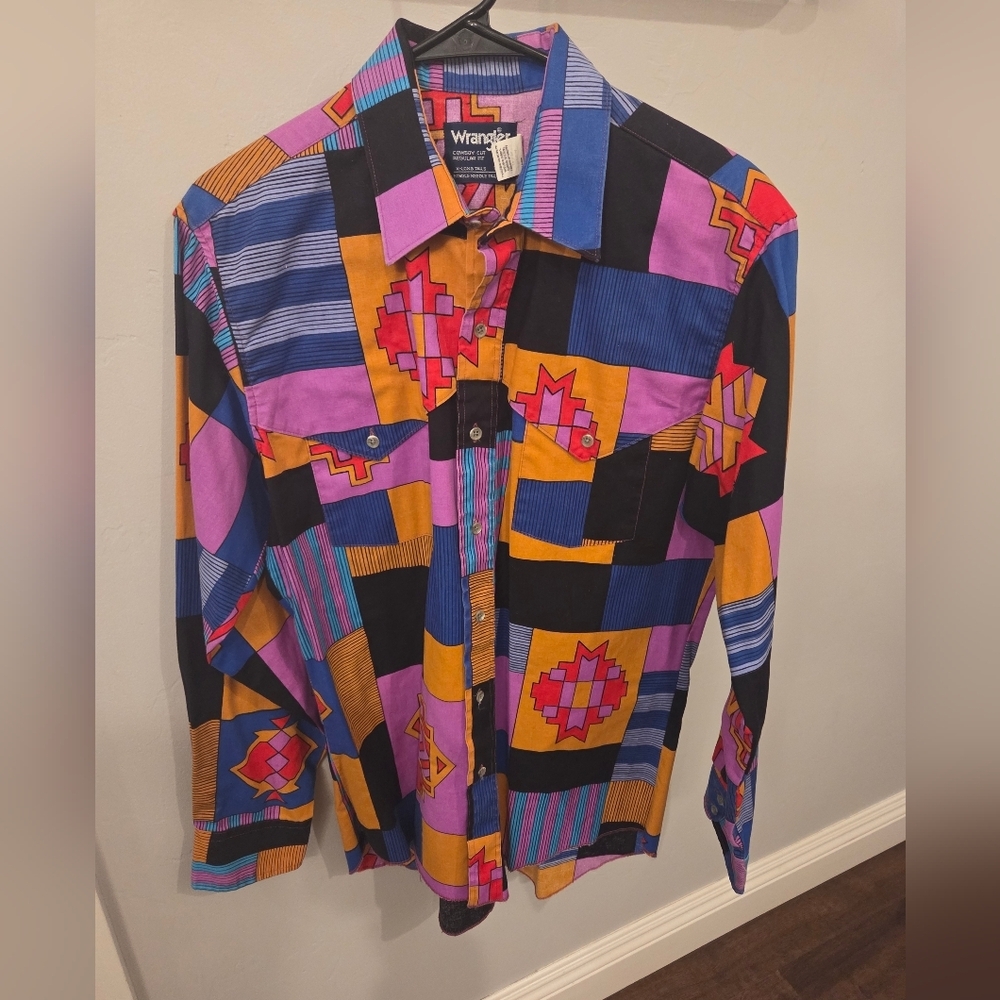 RARE Wrangler Men's Colorful  Brushpopper  shirt